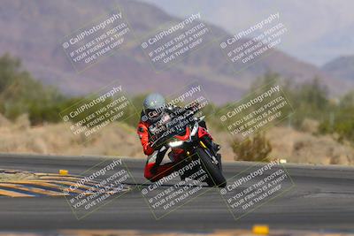 media/Nov-06-2023-Moto Forza (Mon) [[ce023d0744]]/3-Intermediate Group/Session 3 (Turn 5)/